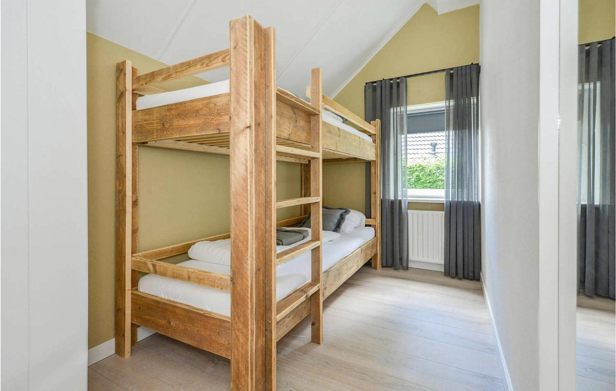 3 Bedroom Gorgeous Home In Kerkdriel Экстерьер фото