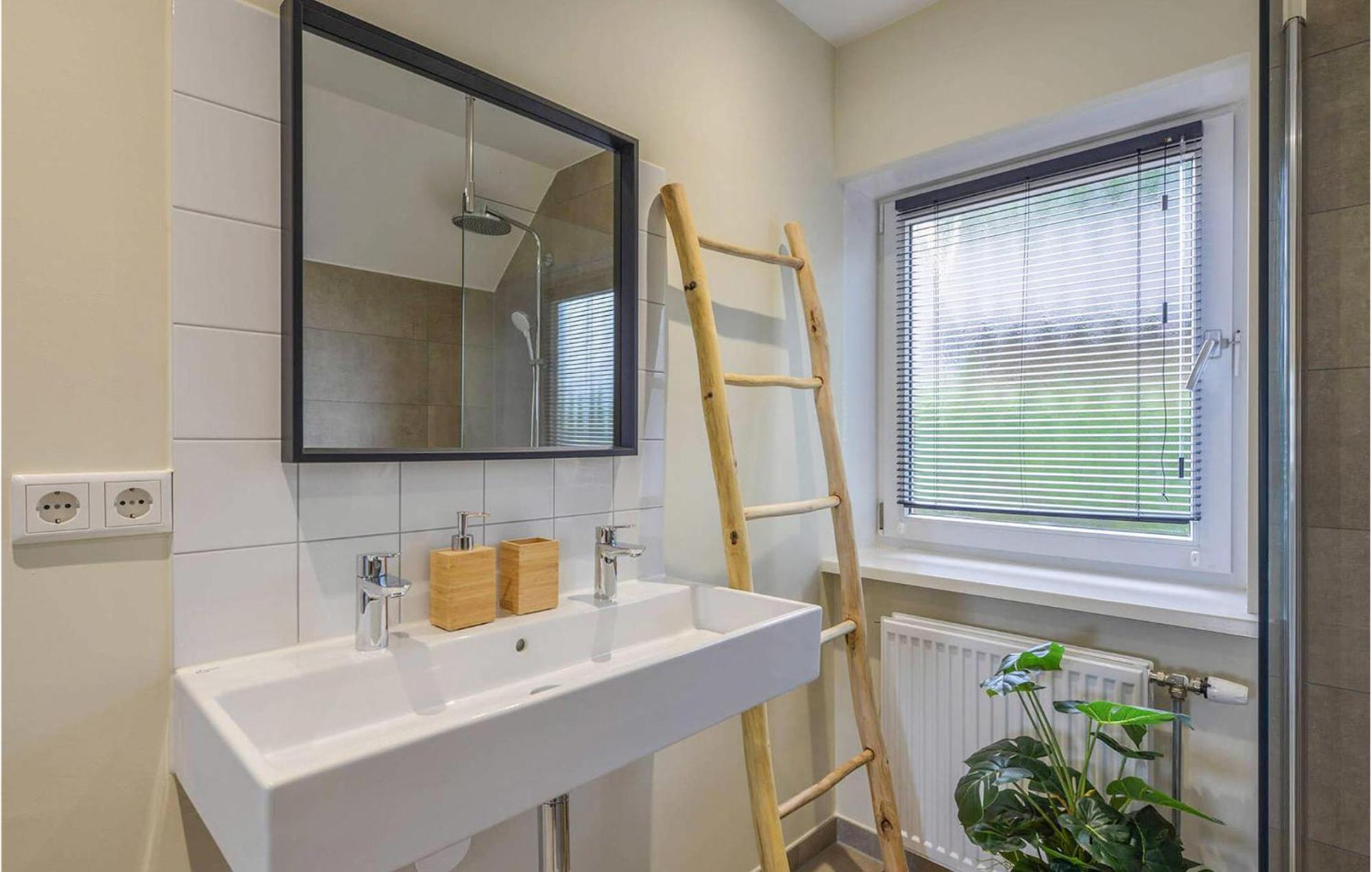 3 Bedroom Gorgeous Home In Kerkdriel Экстерьер фото